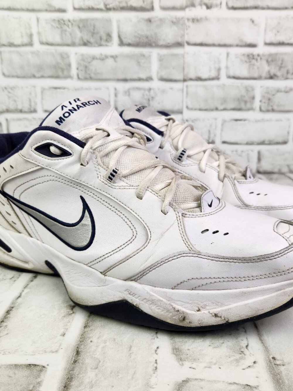 Nike Air Monarch IV Men's Size 13 White Blue Athletic Walk Running Sneaker Shoes